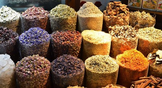 Where to buy souvenirs in Dubai? - comingsoon.ae