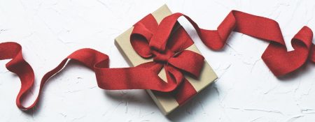 How to choose a gift for everyone on any occasion - Coming Soon in UAE