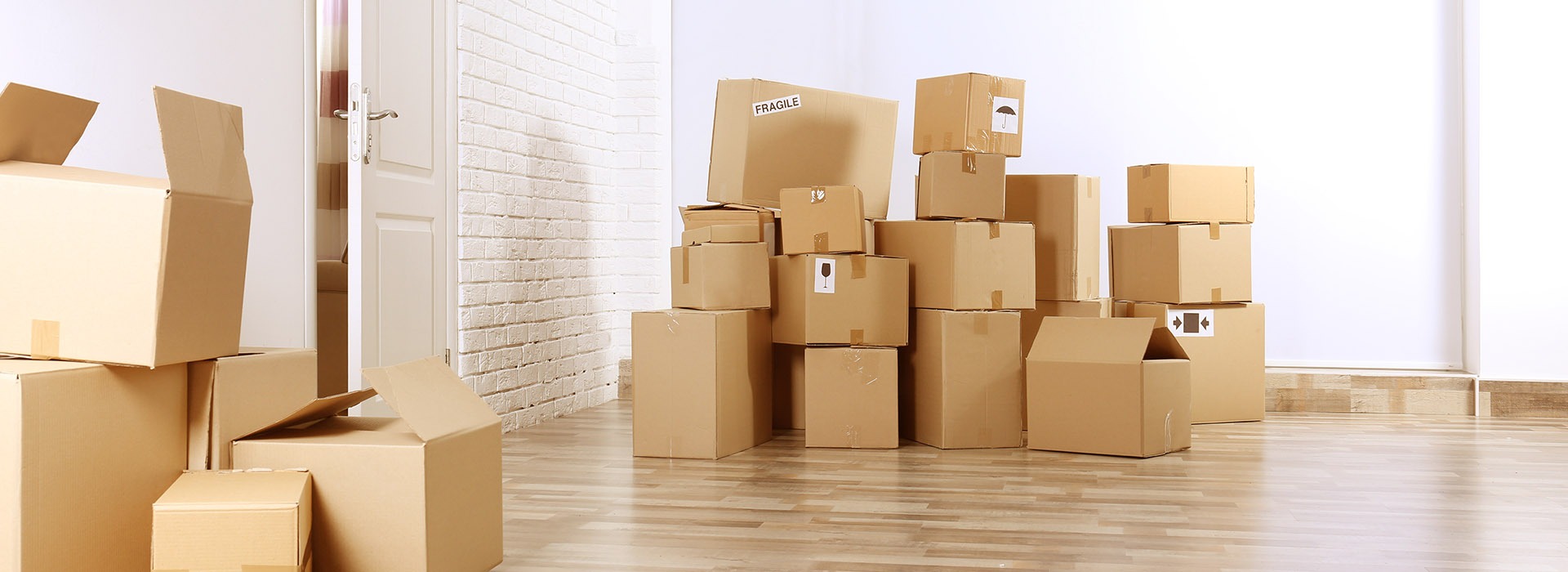 4 Benefits Of Hiring A Professional Moving Company - Coming Soon in UAE