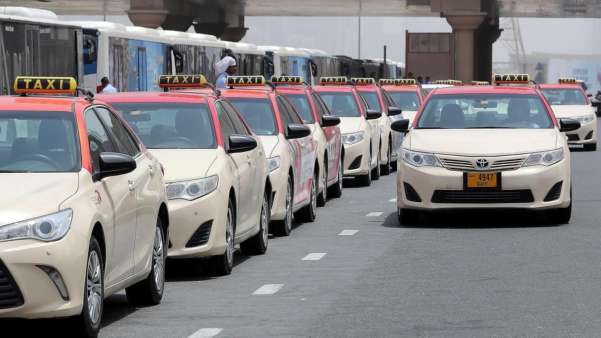 Dubai Taxi Now Tracking Passengers Not Wearing a Mask By a New Tracking Technology - Coming Soon in UAE