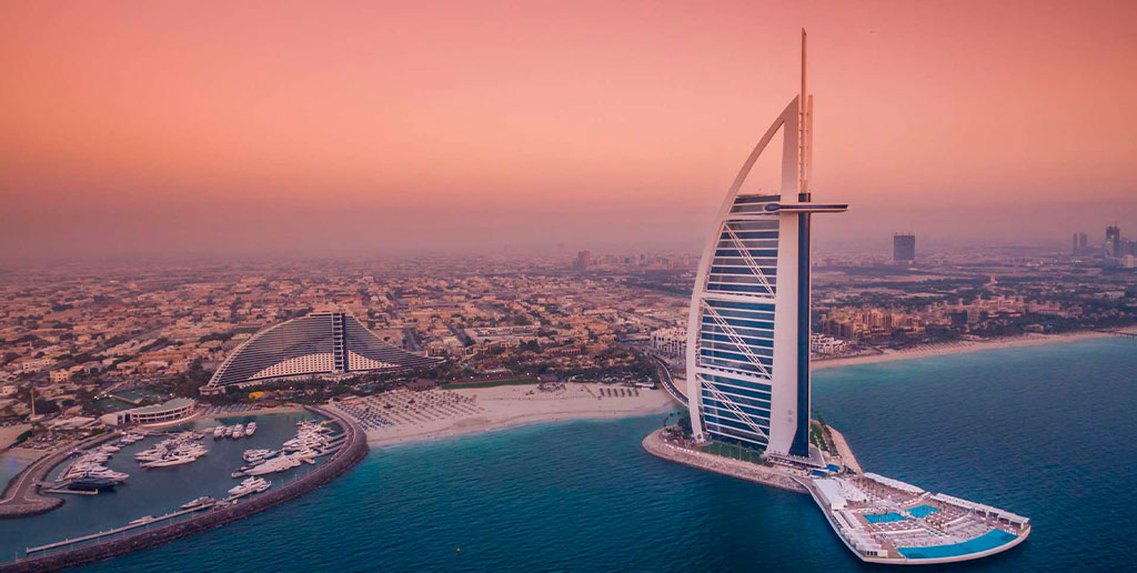 Explore Palm Jumeirah and See Burj Al Arab