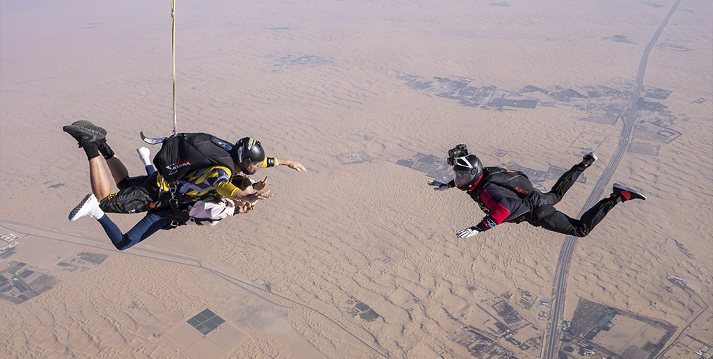 extreme activity as skydiving in Dubai