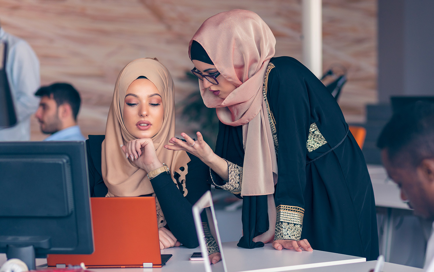 Celebrating Emirati Women: Pioneers of Change