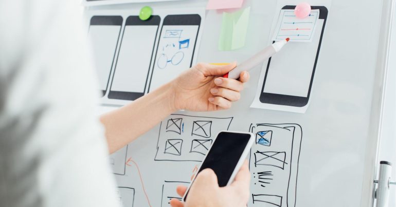 Key Factors to Consider When Hiring a Mobile App Development Company - Coming Soon in UAE