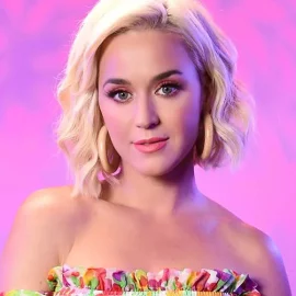 Katy Perry - Coming Soon in UAE