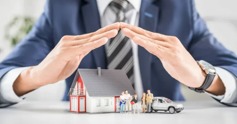 Term Insurance vs Life Insurance for NRIs in Kuwait & Saudi – Which is Better? - Coming Soon in UAE