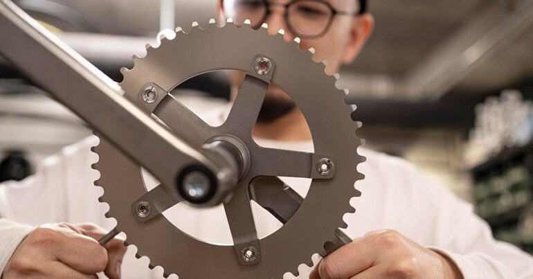 Timing Chain Rattle in BMW? Avoid Costly Repairs - Coming Soon in UAE