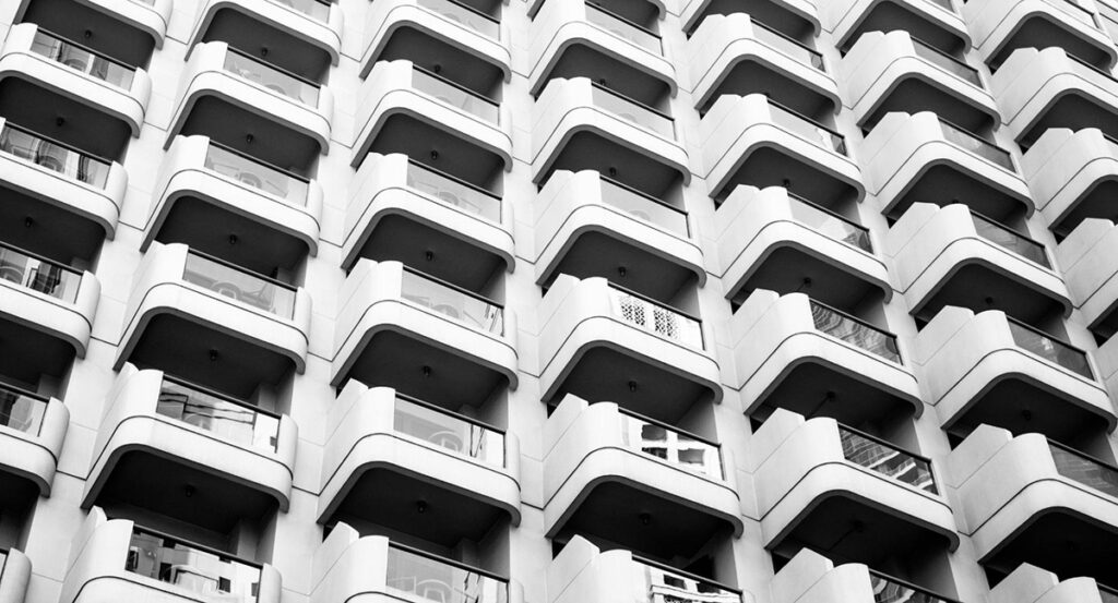 comingsoon.ae-why-dubai-remains-the-prime-destination-for-modern-apartments-and-smart-investments-2025-09-09_11-19-25_291722