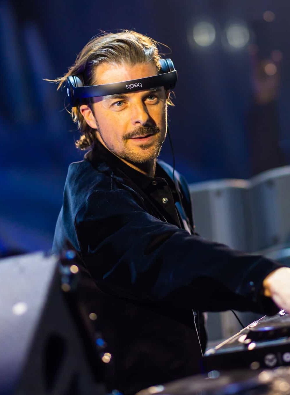 Axwell - Coming Soon in UAE