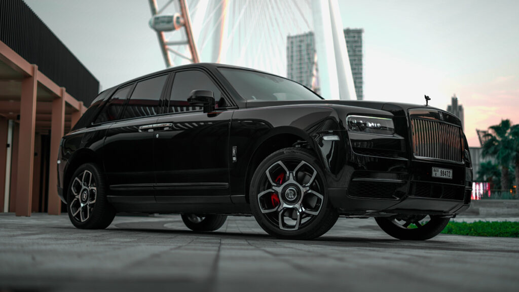 comingsoon.ae-rent-rolls-royce-in-dubai-for-special-occasions-2025-11-17_00-30-12_639003