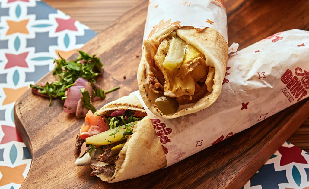 comingsoon.ae-shawarma-a-legendary-street-food-with-a-rich-cultural-heritage-2026-01-23_21-11-06_039051